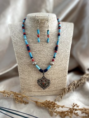 COLLIER TURQUOISE LAPIS