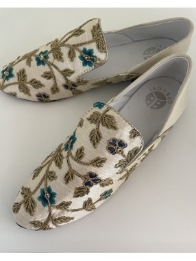 MOCASSIN FLORAL