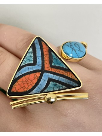BAGUE TRIANGLE  PIERRE TURQUOISE
