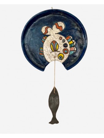 ASSIETTE MURALE  AVEC POISSON SUSPËNDU