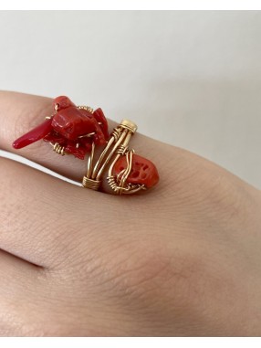 BAGUE CORAIL EN FILS DORE