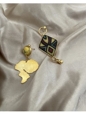 BOUCLES D'OREILLES  FEMME AFRICAINE
