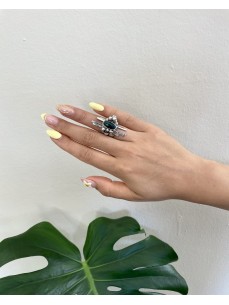 BAGUE FORME GEOMETRIQUE PIERRE OVALE VERTE