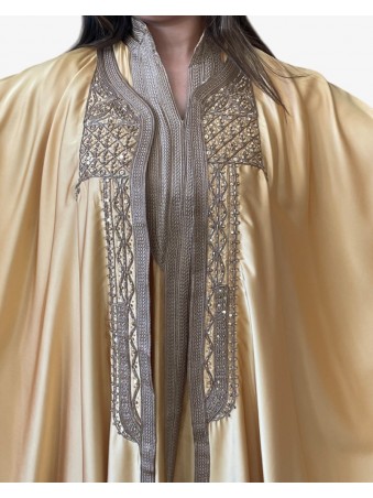 ABEYA AVEC JEBA TUNISIENNE