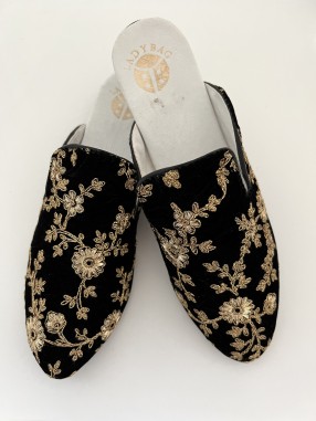 MULES EN DAIM BRODEE PETITS MOTIFS