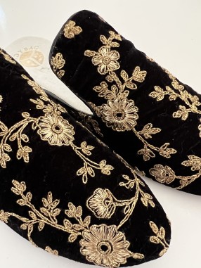 MULES EN DAIM BRODEE PETITS MOTIFS