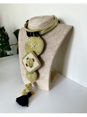 COLLIER ARTISANAL