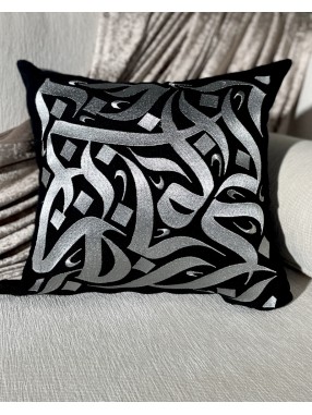 COUSSIN BRODERIE PLEINE GRAS