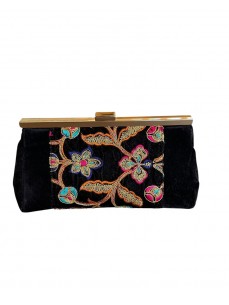 POCHETTE NOIRE BRODEE FLORALE