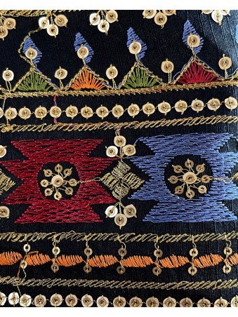 POCHETTE NOIRE BRODEE