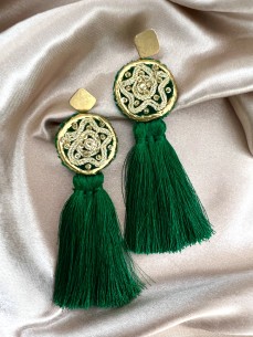 BOUCLES D'OREILLES AVEC POMPOM